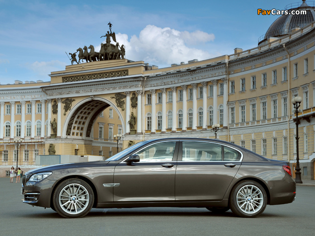 Images of BMW 750Li (F02) 2012 (640 x 480)