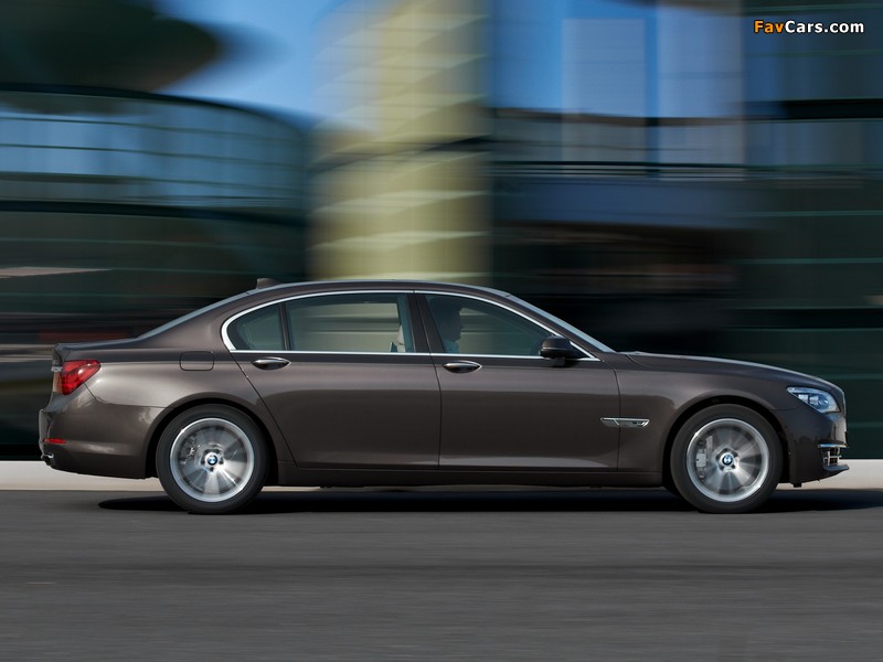 Images of BMW 750Li (F02) 2012 (800 x 600)
