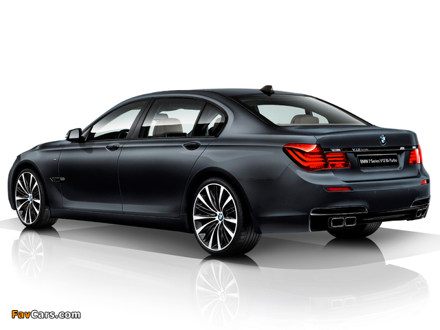 Images of BMW 7 Series V12 Bi-Turbo (F02) 2013 (640 x 480)