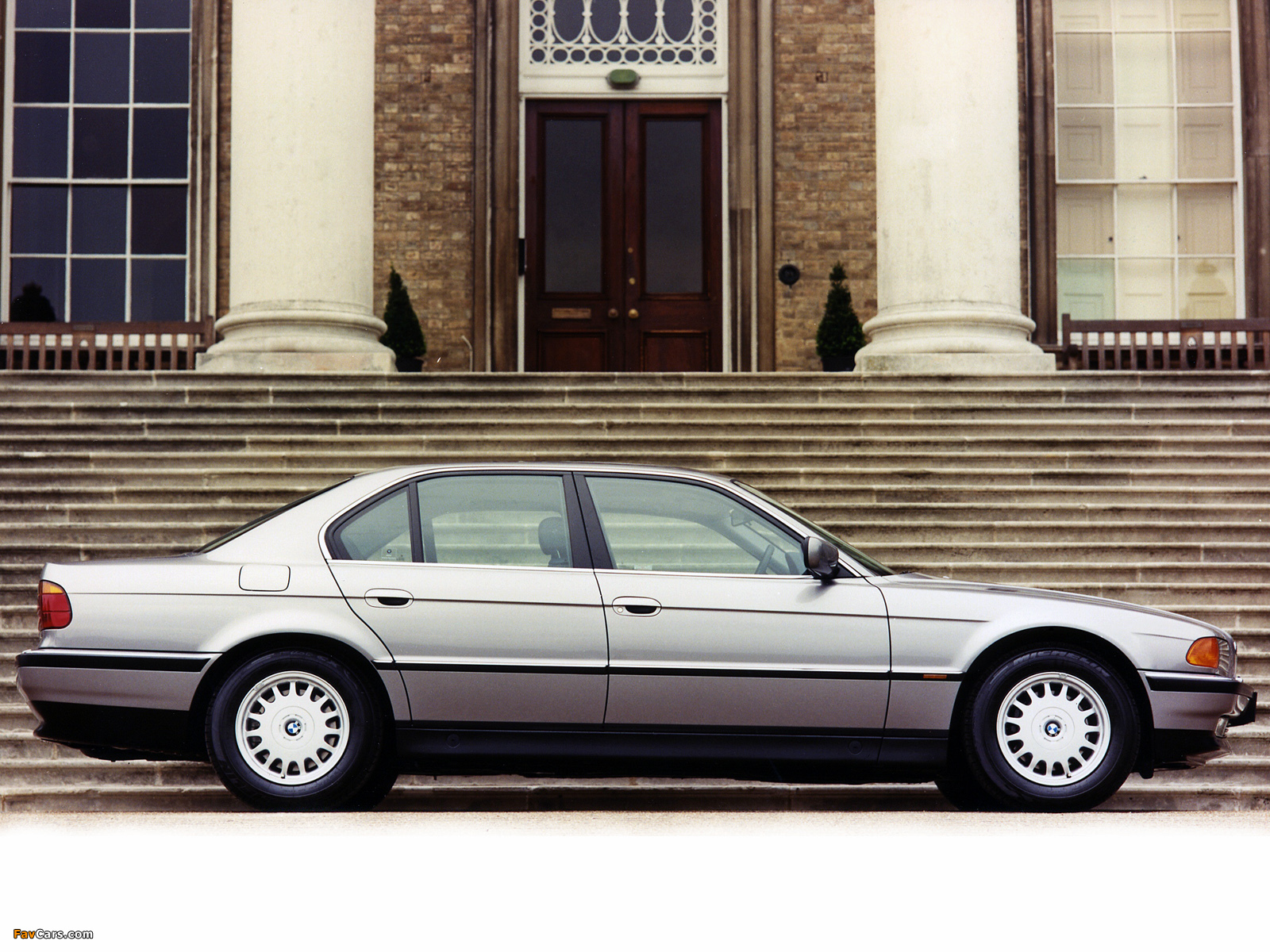 Images of BMW 740i UK-spec (E38) 1994–98 (1600 x 1200)
