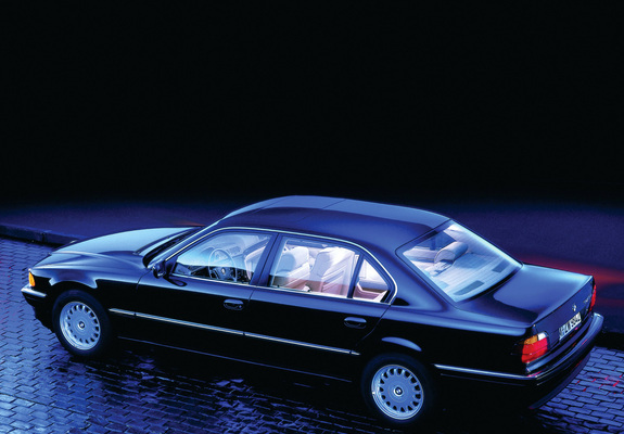 Photos of BMW 740iL (E38) 1994–98