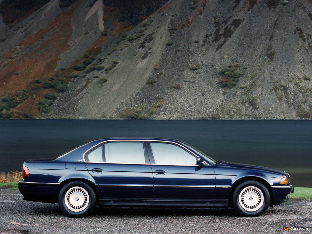 Photos of BMW 750iL UK-spec (E38) 1994–98 (1280 x 960)