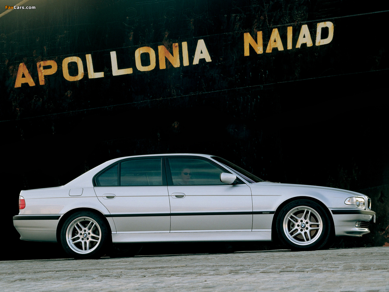 Photos of BMW 740d (E38) 1999–2001 (1280 x 960)