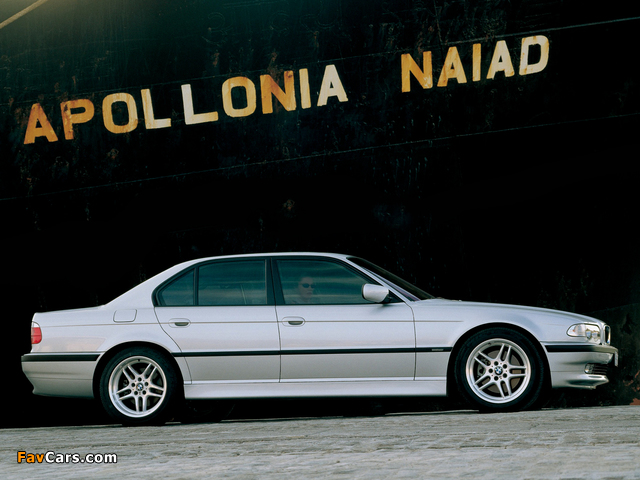 Photos of BMW 740d (E38) 1999–2001 (640 x 480)