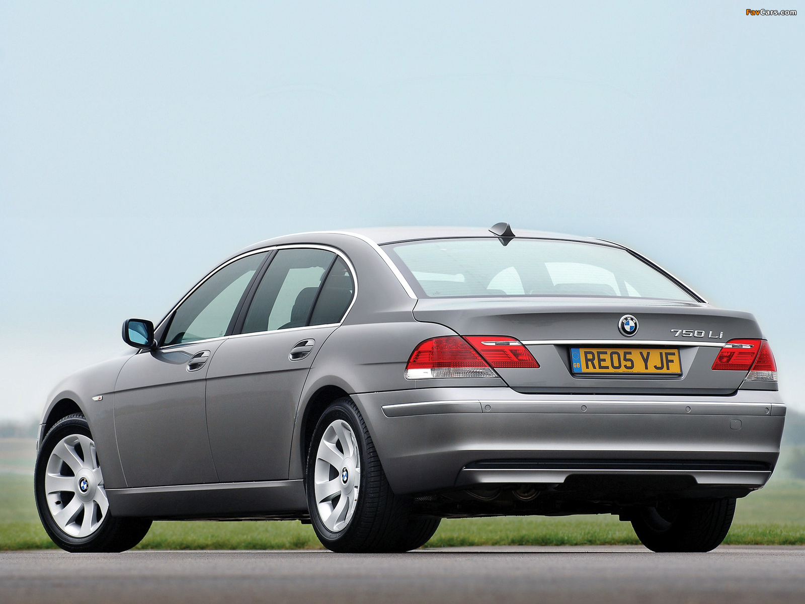 Photos of BMW 750Li UK-spec (E66) 2005–08 (1600 x 1200)