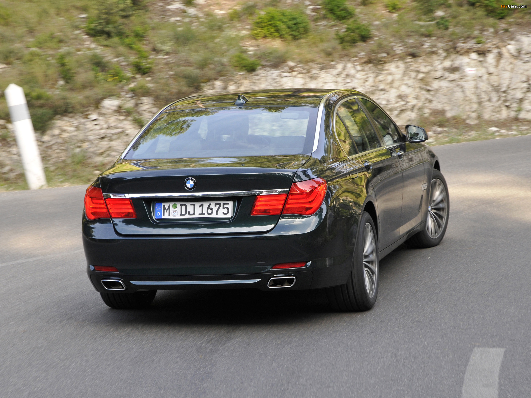 Photos of BMW 750Li xDrive (F02) 2008–12 (2048 x 1536)