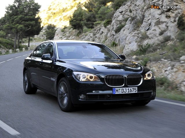 Photos of BMW 750Li xDrive (F02) 2008–12 (640 x 480)