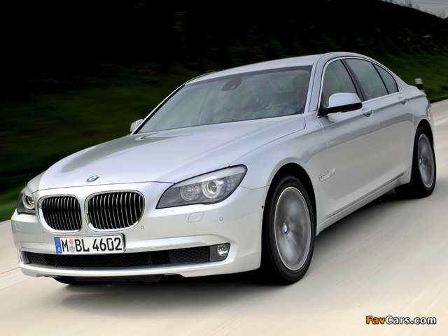 Photos of BMW 730d (F01) 2008 (640 x 480)