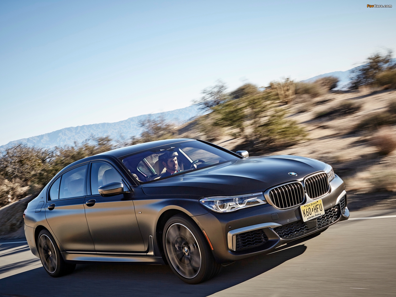 Photos of BMW M760i xDrive North America (G11) 2017 (1600 x 1200)