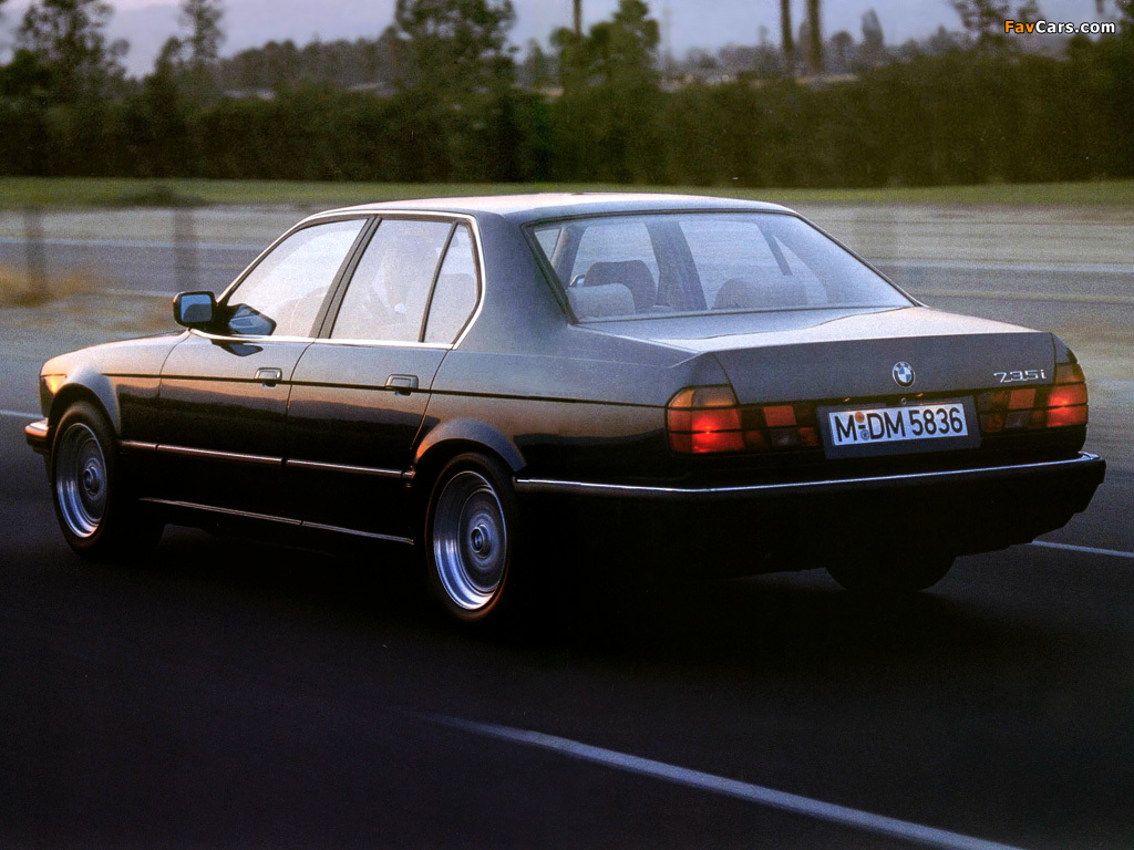 Photos of BMW 735i (E32) 1986–92 (1024 x 768)