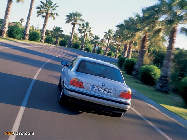 Photos of BMW 750iL (E38) 1998–2001 (640 x 480)