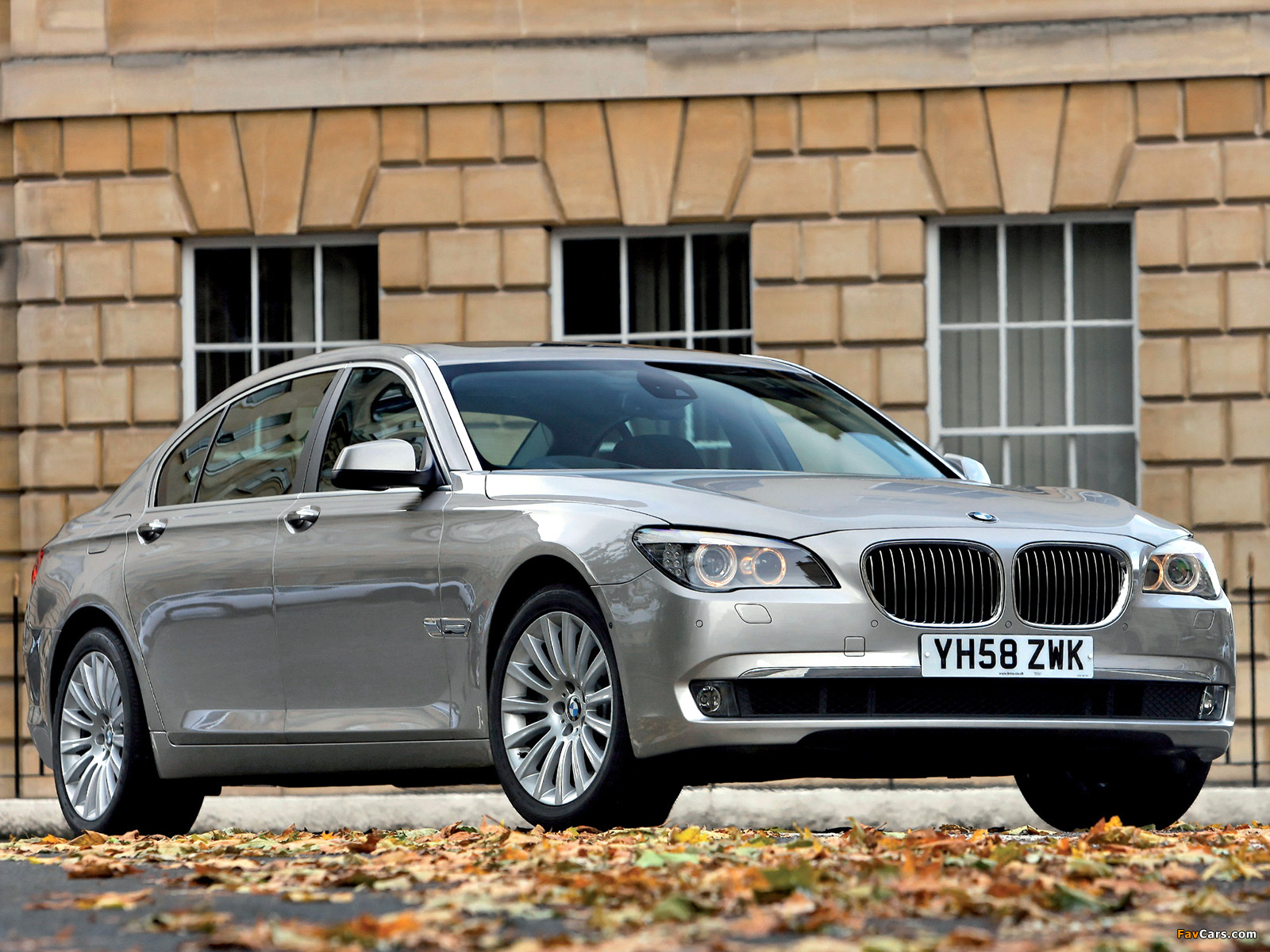 Pictures of BMW 750Li UK-spec (F02) 2008–12 (1600 x 1200)