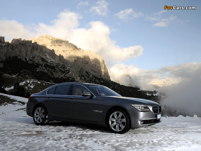 Pictures of BMW 750i xDrive (F01) 2008–12 (640 x 480)
