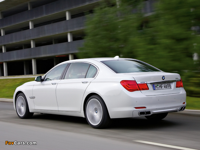 Pictures of BMW 760Li (F02) 2009–12 (640 x 480)