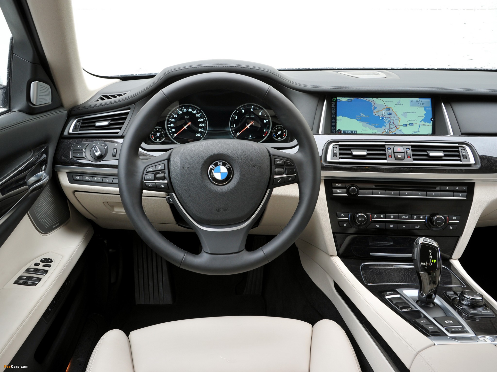 Pictures of BMW 750i (F01) 2012 (2048 x 1536)