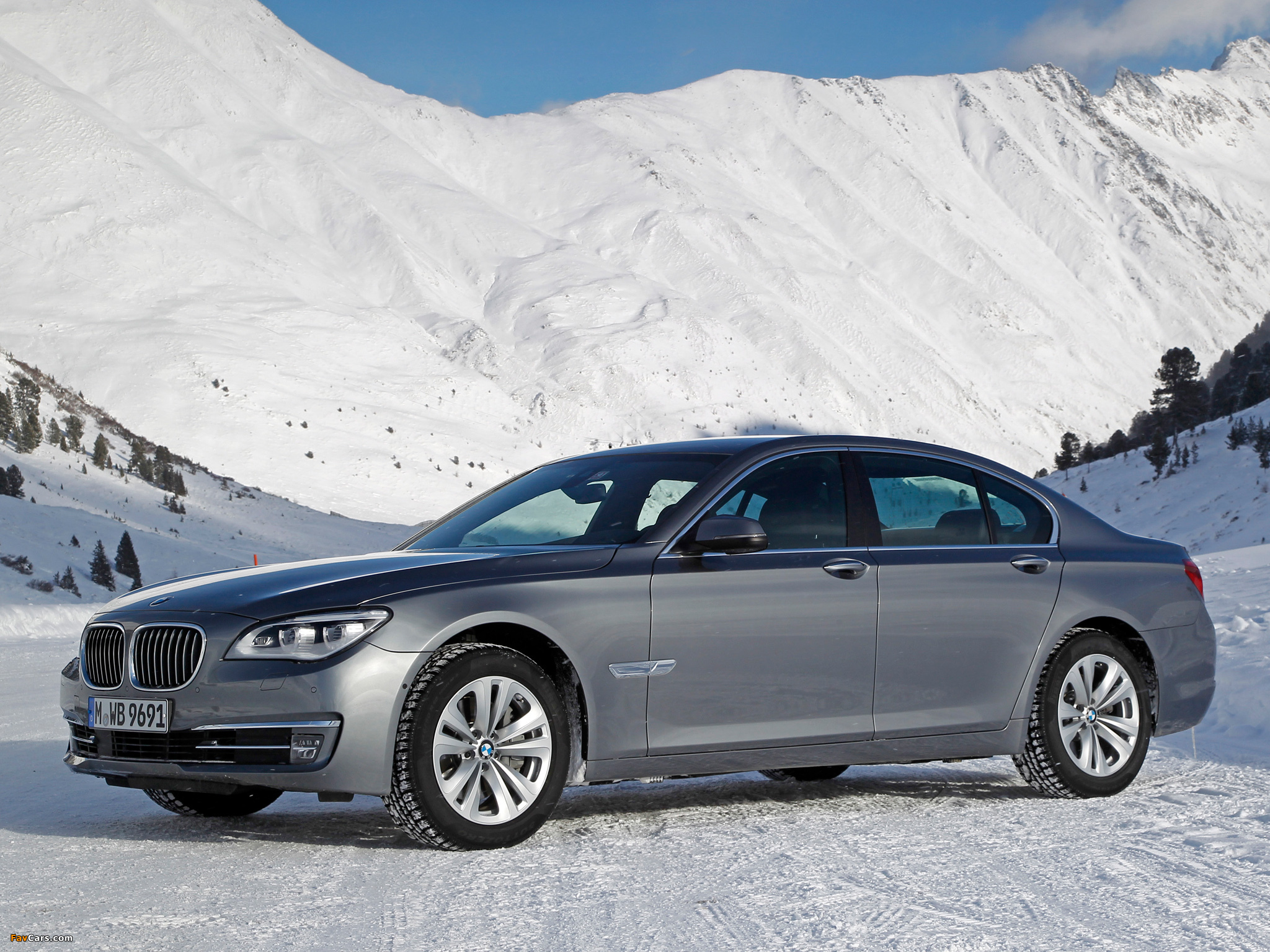 Pictures of BMW 740d xDrive (F01) 2012 (2048 x 1536)