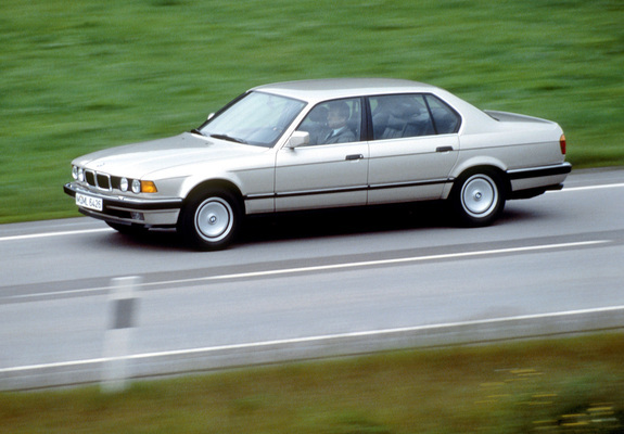 BMW 750iL (E32) 1987–94 wallpapers