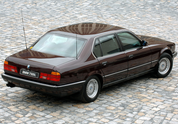 BMW 750iL Security (E32) 1987–94 wallpapers