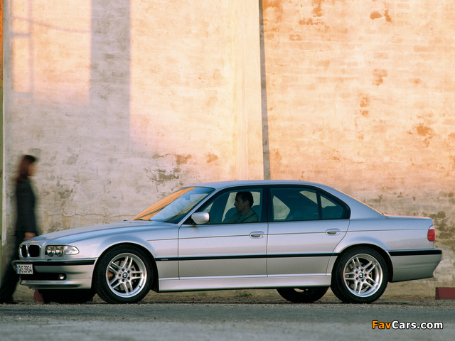 BMW 740d (E38) 1999–2001 wallpapers (640 x 480)