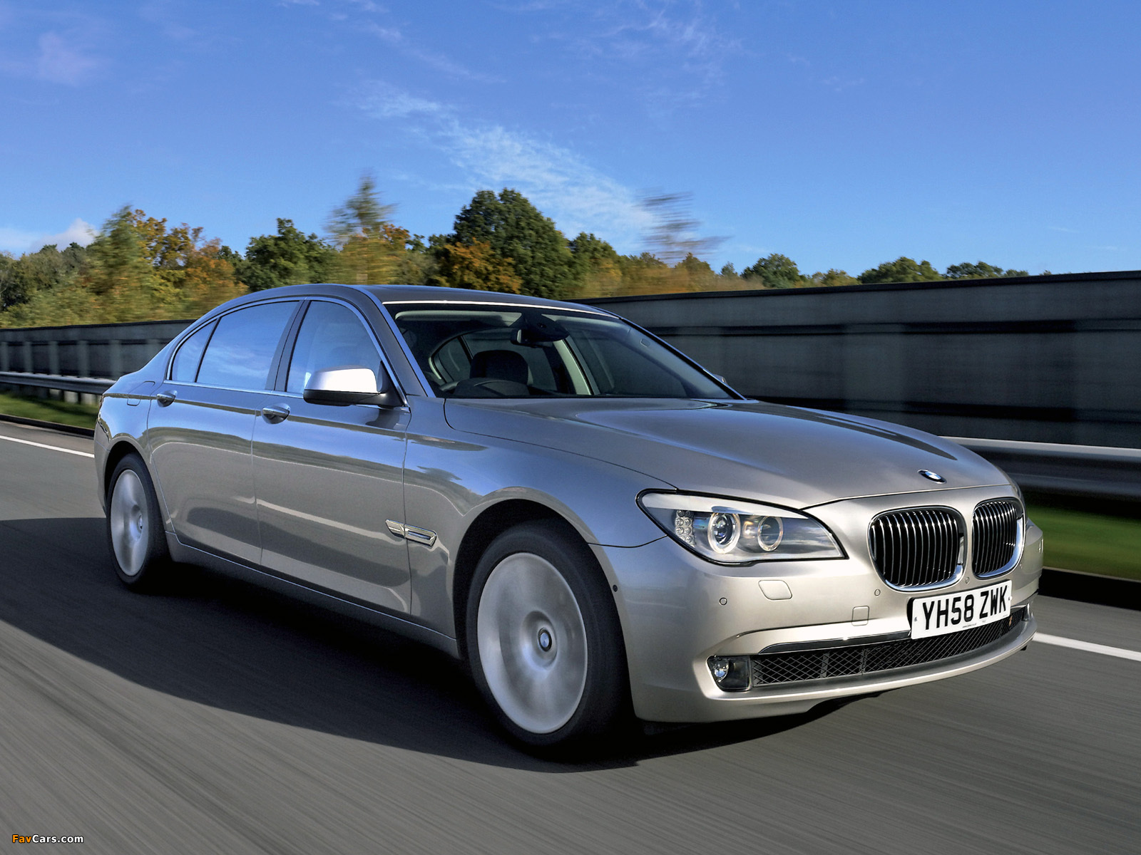 BMW 750Li UK-spec (F02) 2008–12 wallpapers (1600 x 1200)