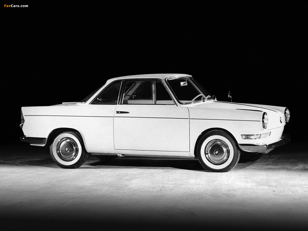 Photos of BMW 700 Coupe 1959–64 (1280 x 960)