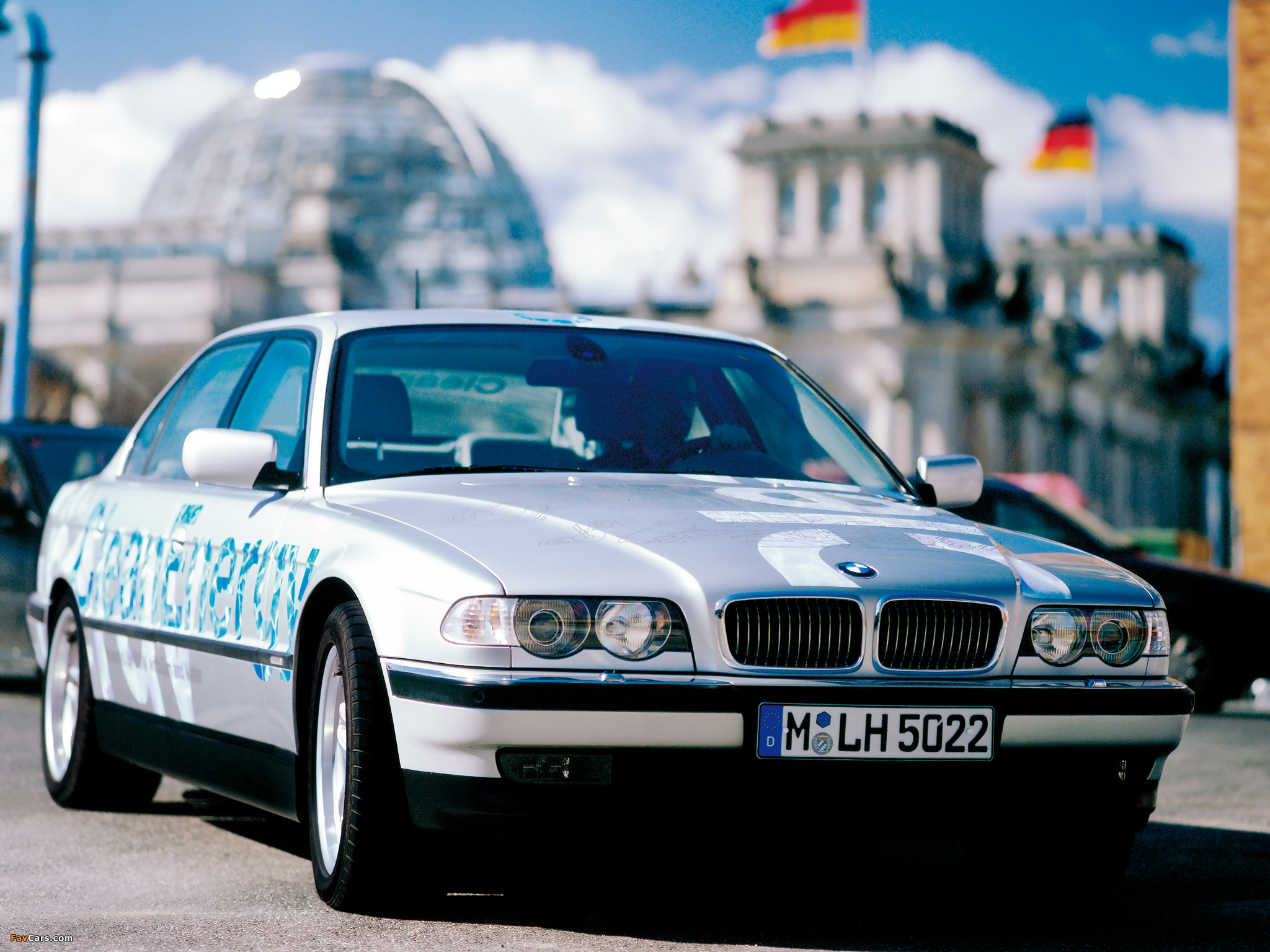 BMW 750hL CleanEnergy Concept (E38) 2000 pictures (2048 x 1536)