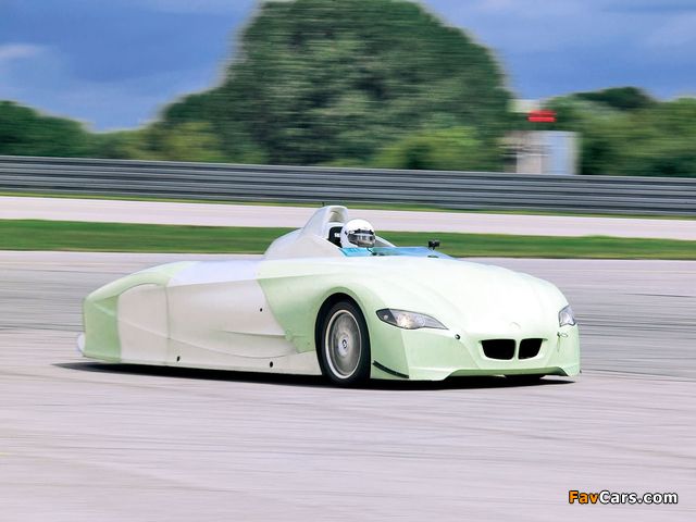 BMW H2R Hydrogen Racecar Concept 2004 images (640 x 480)