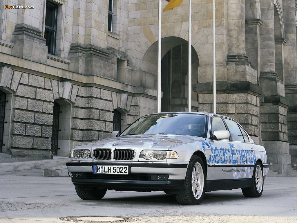 Pictures of BMW 750hL CleanEnergy Concept (E38) 2000 (1024 x 768)