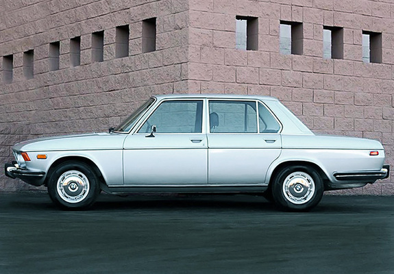 BMW Bavaria (E3) 1968–77 wallpapers