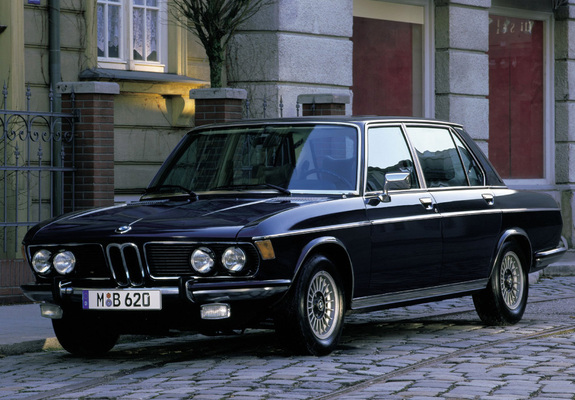 Images of BMW 3.3Li (E3) 1975–77