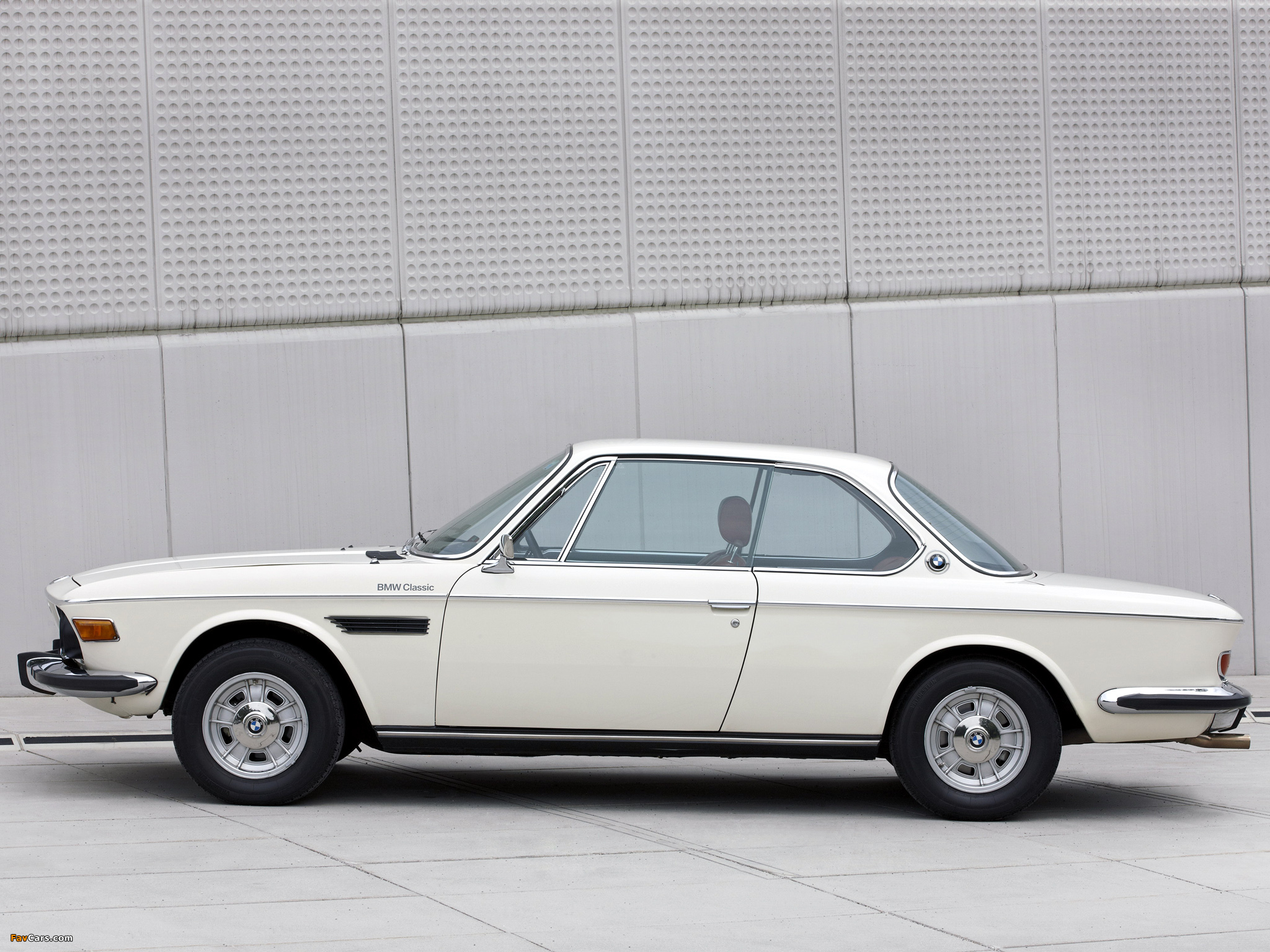 BMW 3.0 CSi (E9) 1971–75 wallpapers (2048 x 1536)
