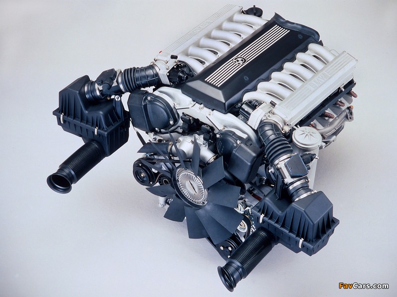 Pictures of Engines BMW M70 B50 (800 x 600)