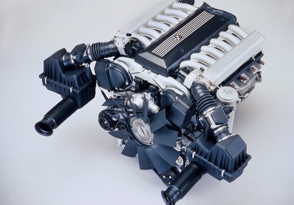 Pictures of Engines BMW M70 B50