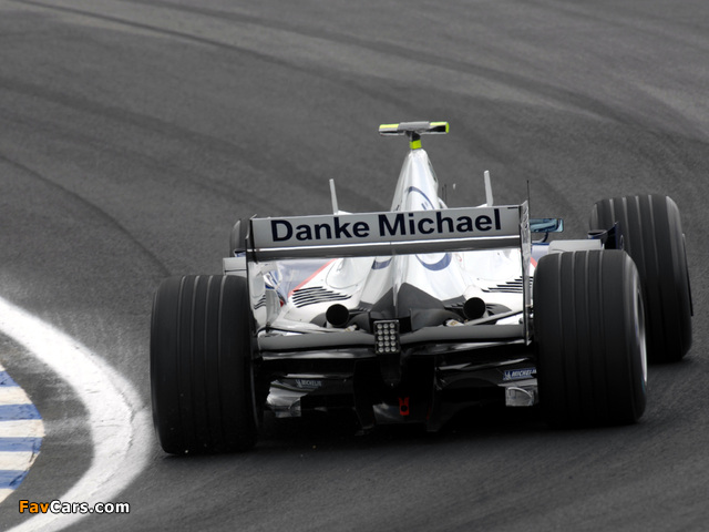 Images of BMW Sauber F1-06 2006 (640 x 480)