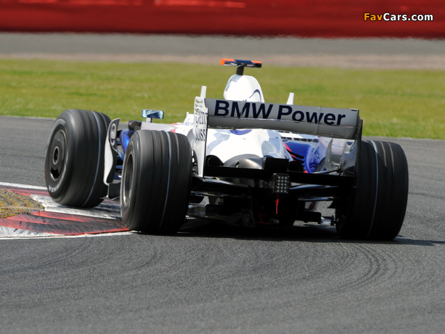 Images of BMW Sauber F1-08 2008 (640 x 480)