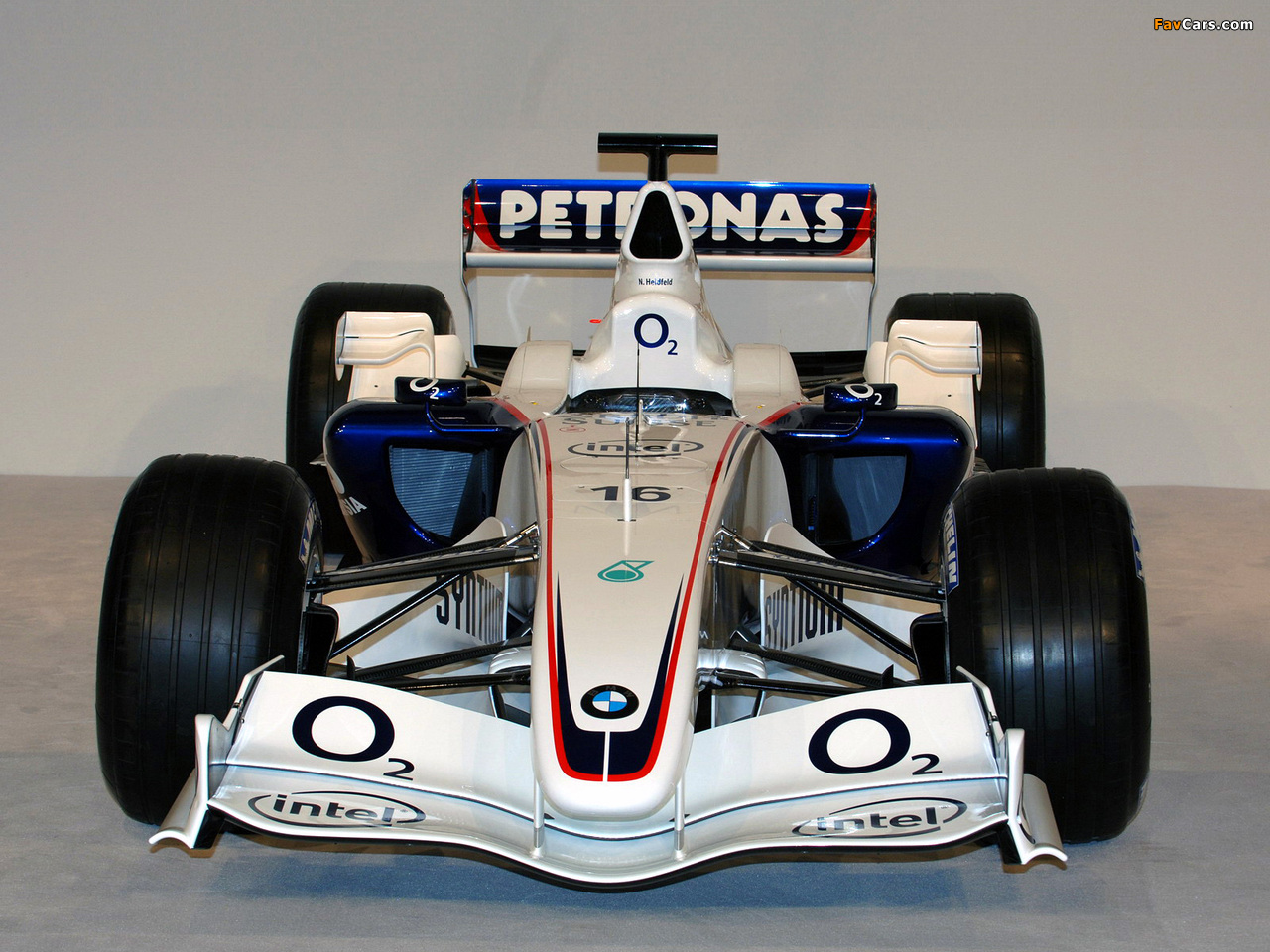 Pictures of BMW Sauber F1-06 2006 (1280 x 960)