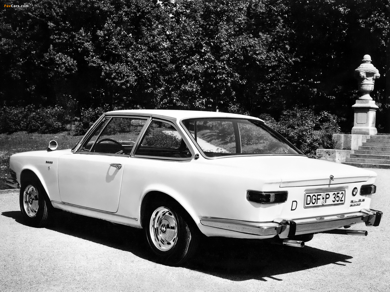 Pictures of BMW Glas 3000 1967–68 (1600 x 1200)