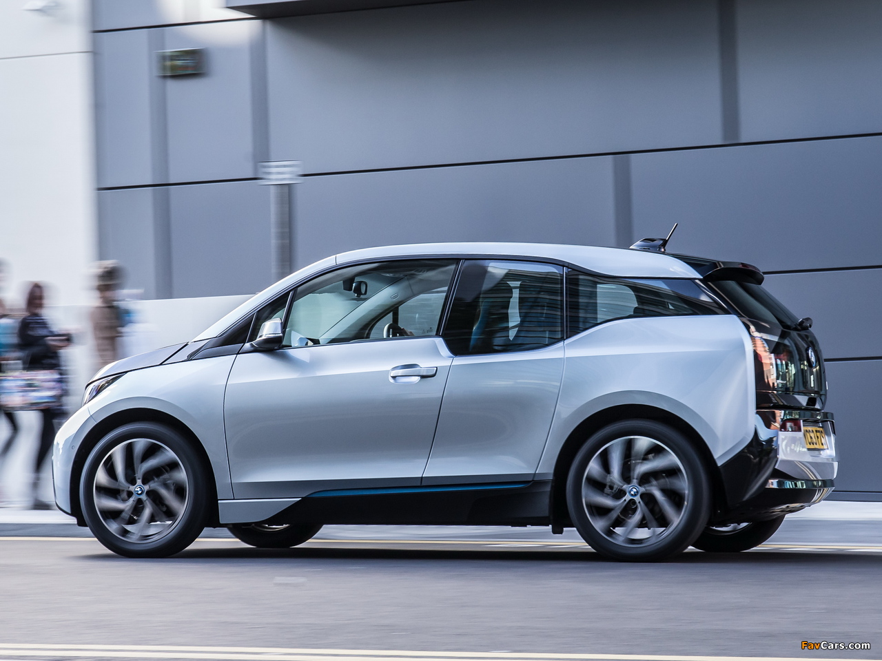 BMW i3 UK-spec 2013 images (1280 x 960)