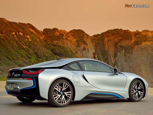 Photos of BMW i8 2014 (640 x 480)