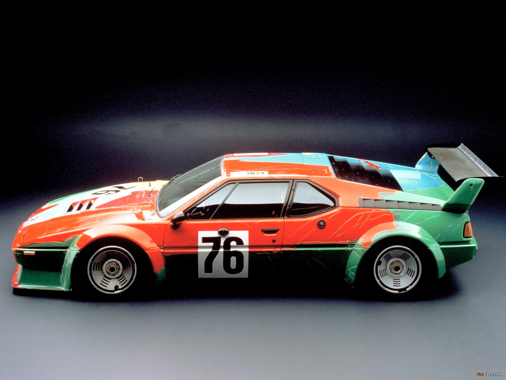 BMW M1 Group 4 Rennversion Art Car by Andy Warhol (E26) 1979 wallpapers (2048 x 1536)