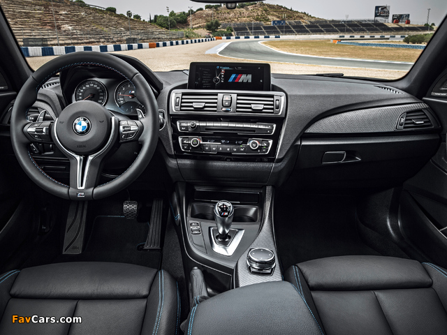 Photos of BMW M2 Coupé (F87) 2015 (640 x 480)