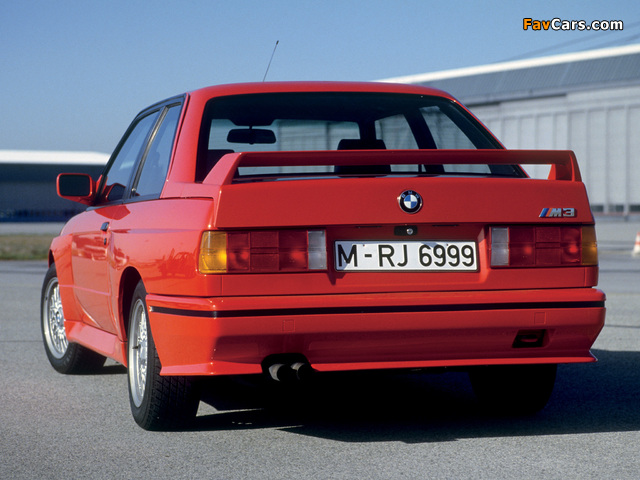 BMW M3 Coupe (E30) 1986–90 photos (640 x 480)