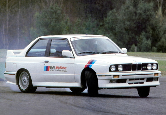 BMW M3 Coupe (E30) 1986–90 pictures