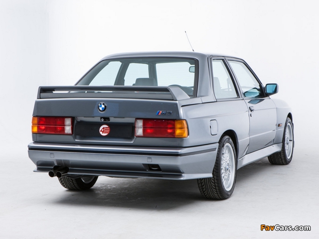 BMW M3 Evolution II (E30) 1988 wallpapers (640 x 480)