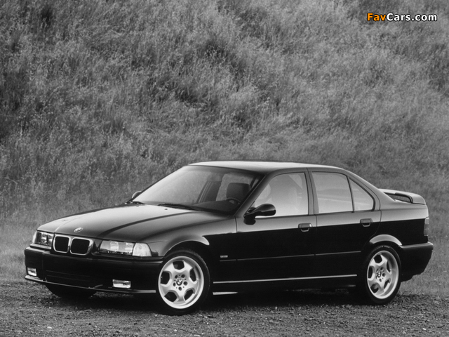 BMW M3 Sedan US-spec (E36) 1996–98 images (640 x 480)