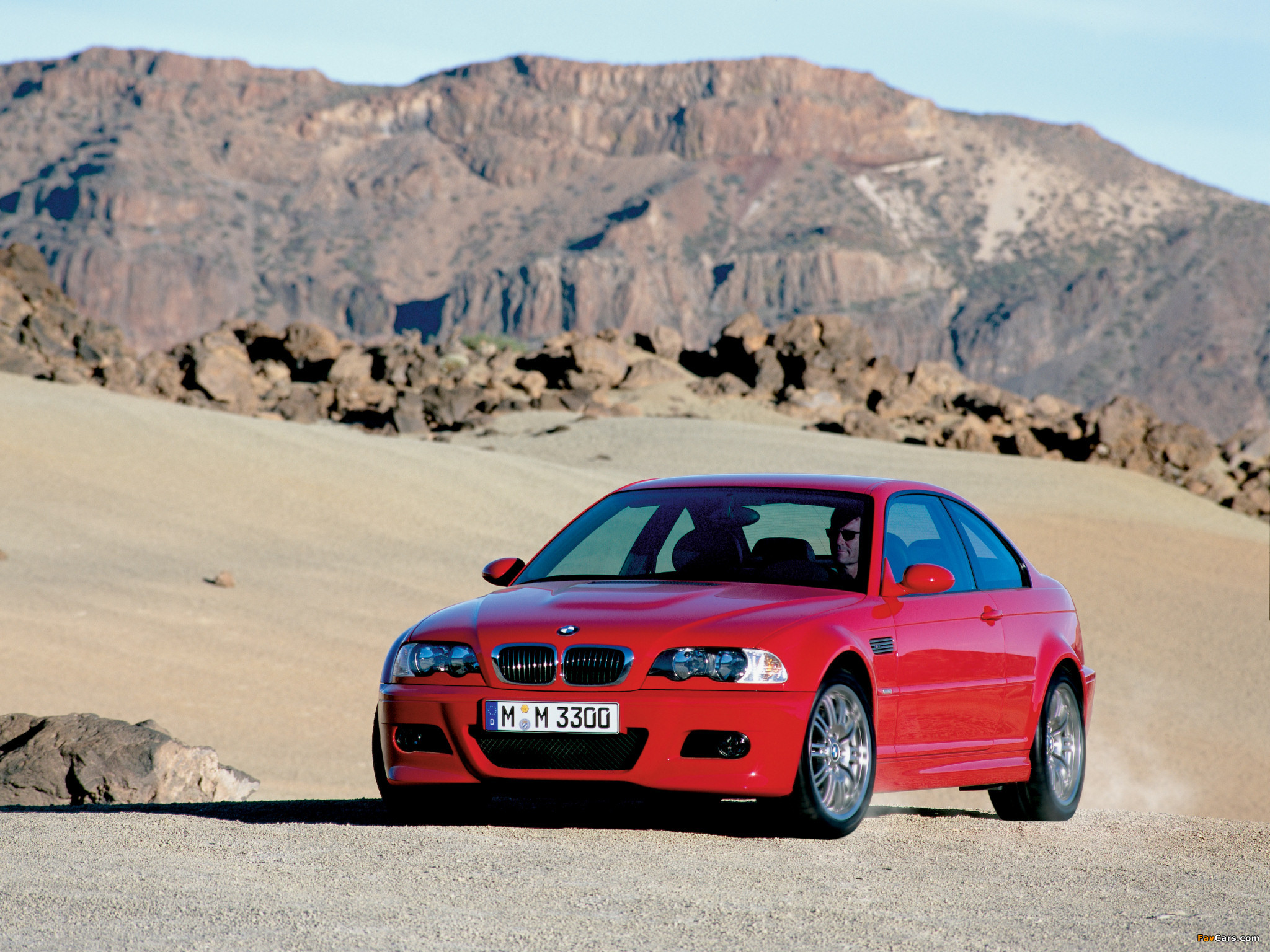 BMW M3 Coupe (E46) 2000–06 wallpapers (2048 x 1536)