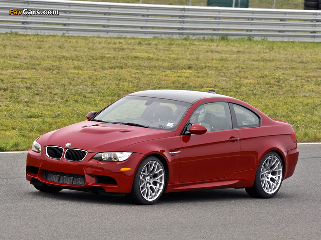 BMW M3 Coupe US-spec (E92) 2007–10 photos (640 x 480)