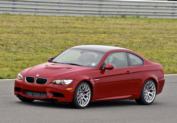 BMW M3 Coupe US-spec (E92) 2007–10 photos