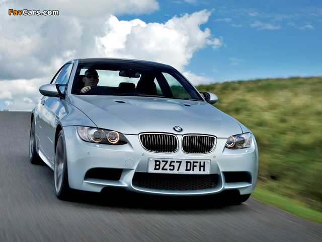 BMW M3 Coupe UK-spec (E92) 2007 wallpapers (640 x 480)