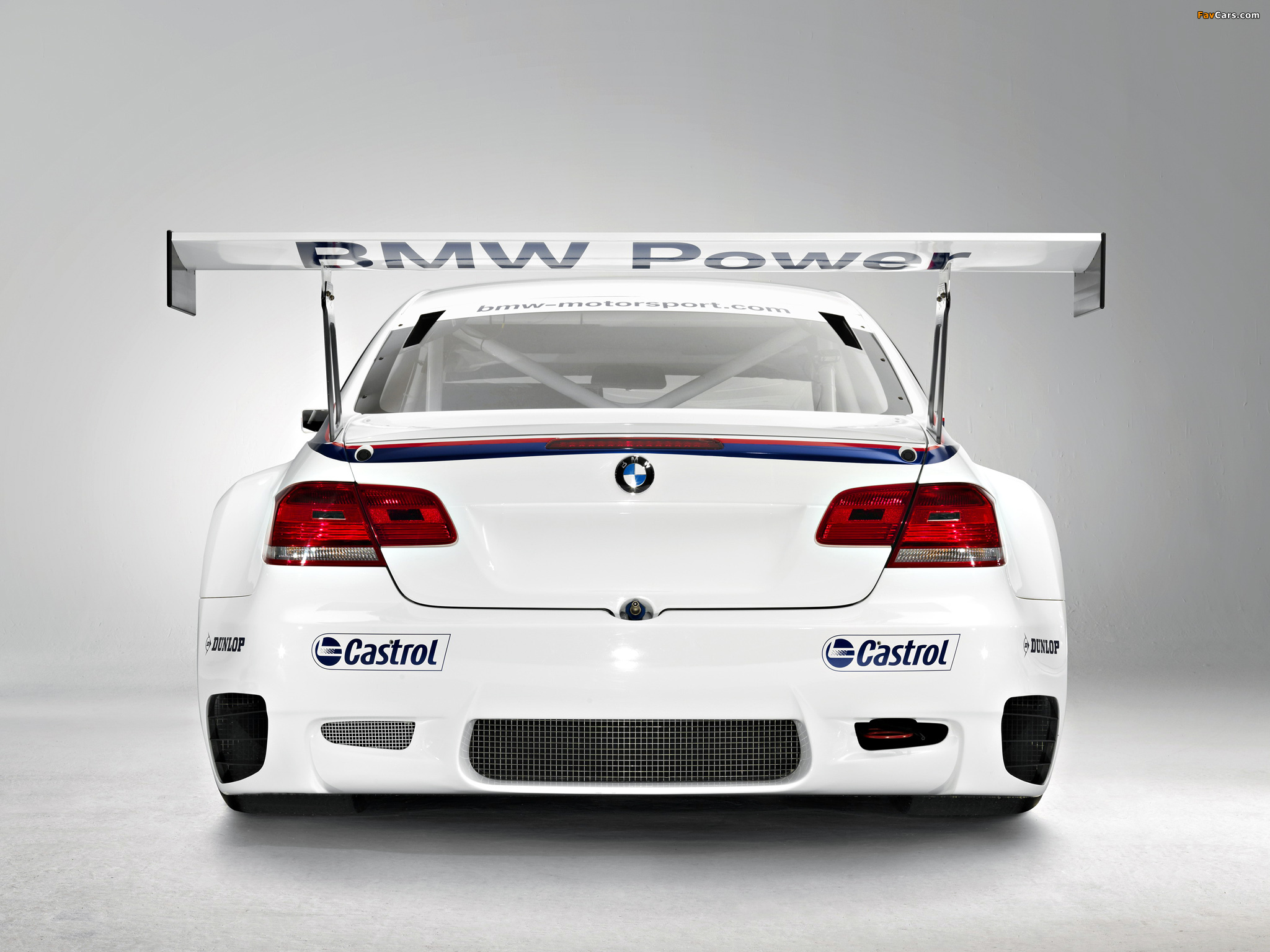 BMW M3 GT2 Race Car (E92) 2009–12 images (2048 x 1536)